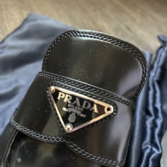 Women’s Prada loafers - Picture 3 of 4